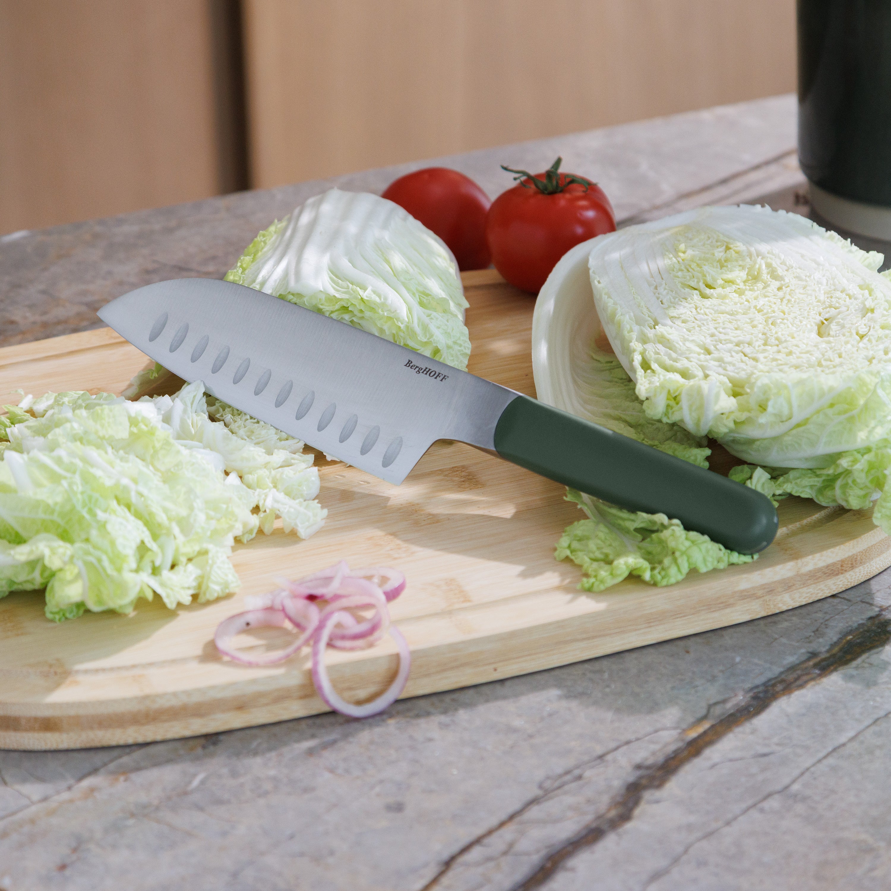 Elements-large-santoku-knife-16,7-cm-khaki-lifestyle