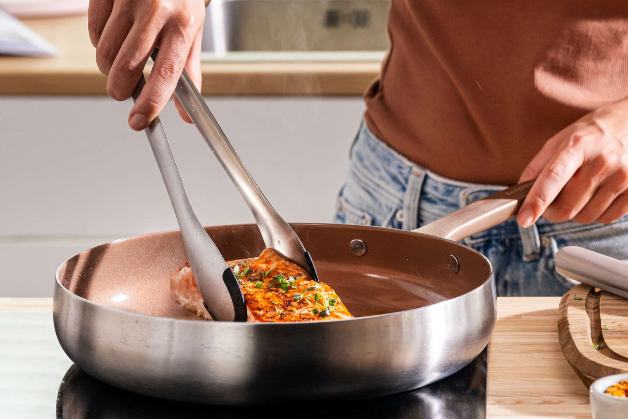 material-belly-frying-pan-duo