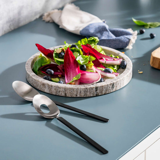 Salat-Servier-Duo-Rauch-Schwarzer-Tisch
