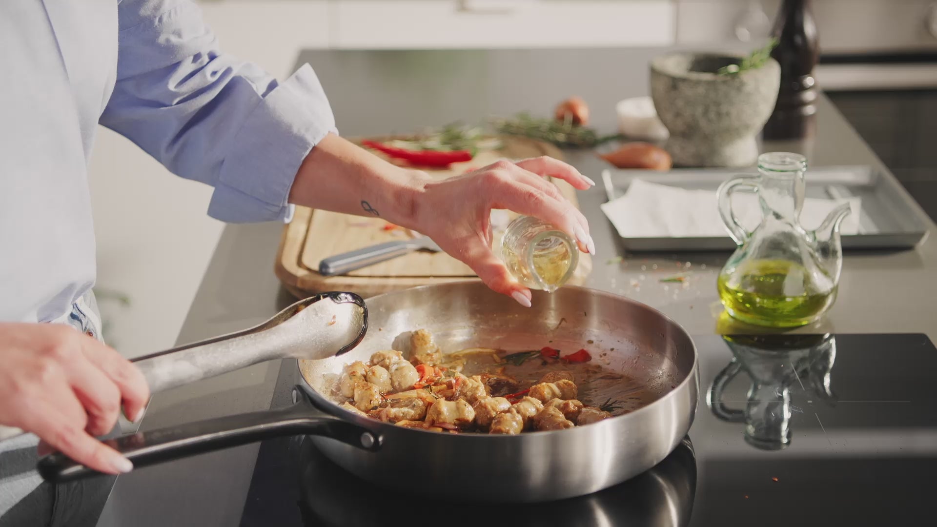 Video laden: Belly