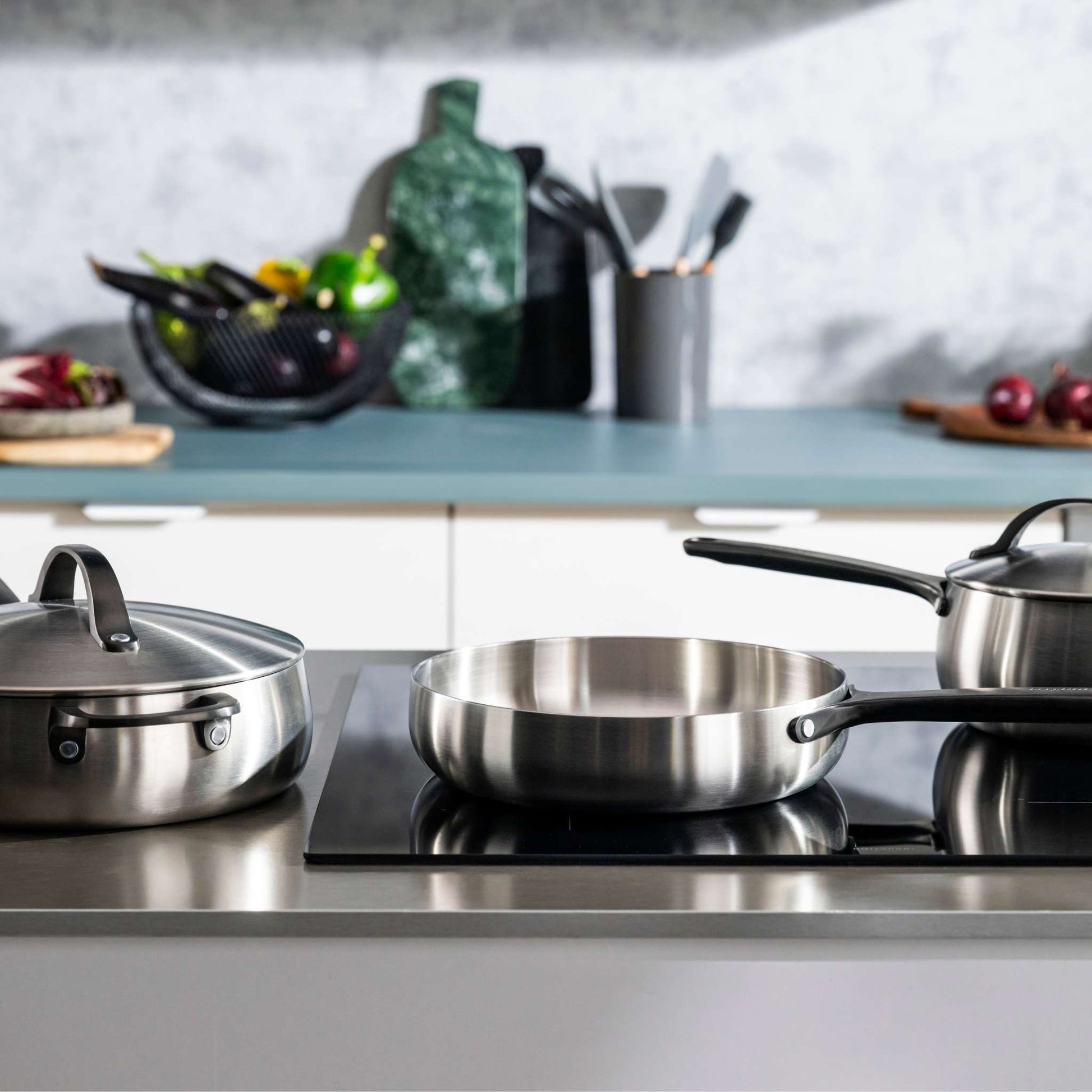 Belly-5pc-cookware-set-smokey-black