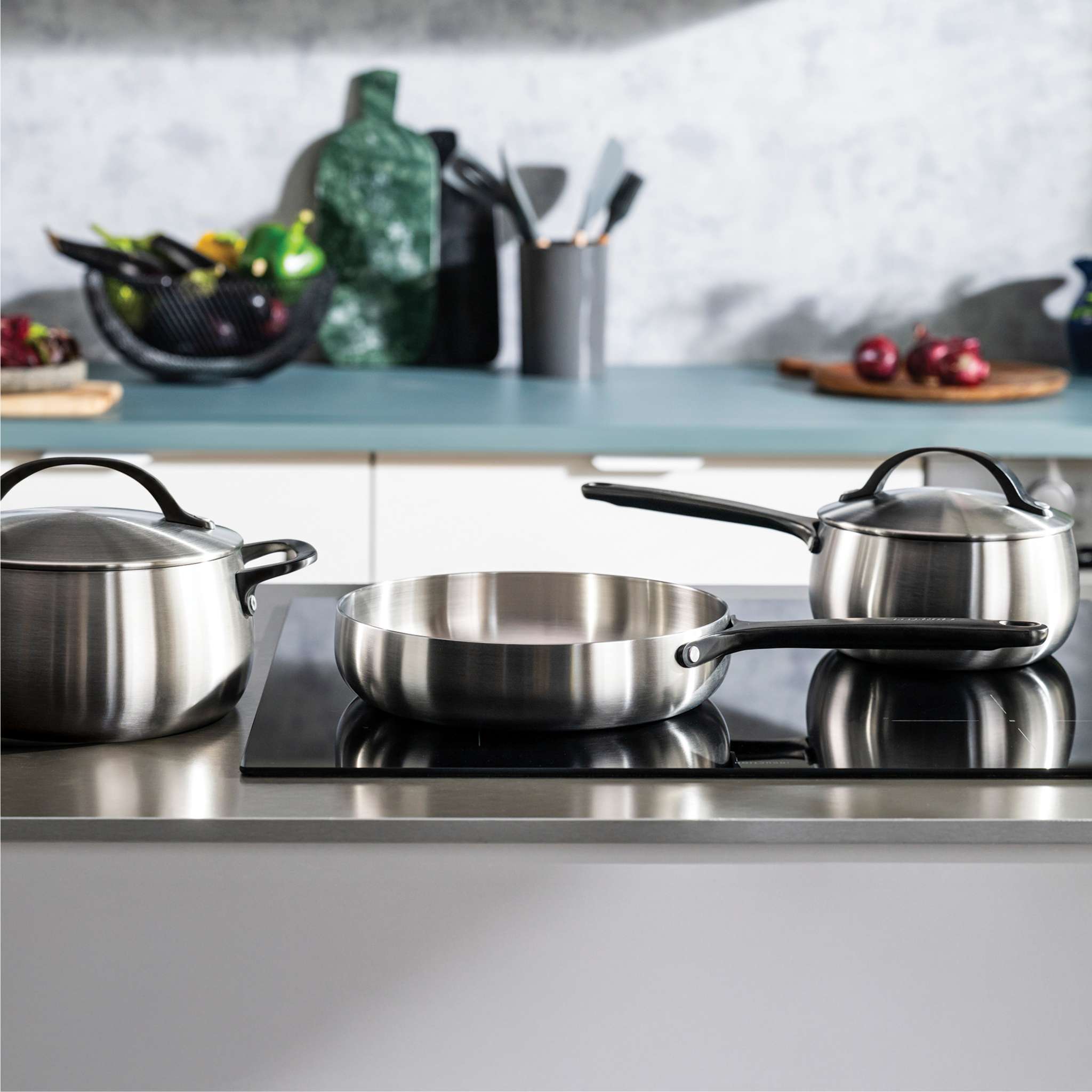 Belly-5pc-cookware-smokey-black-1