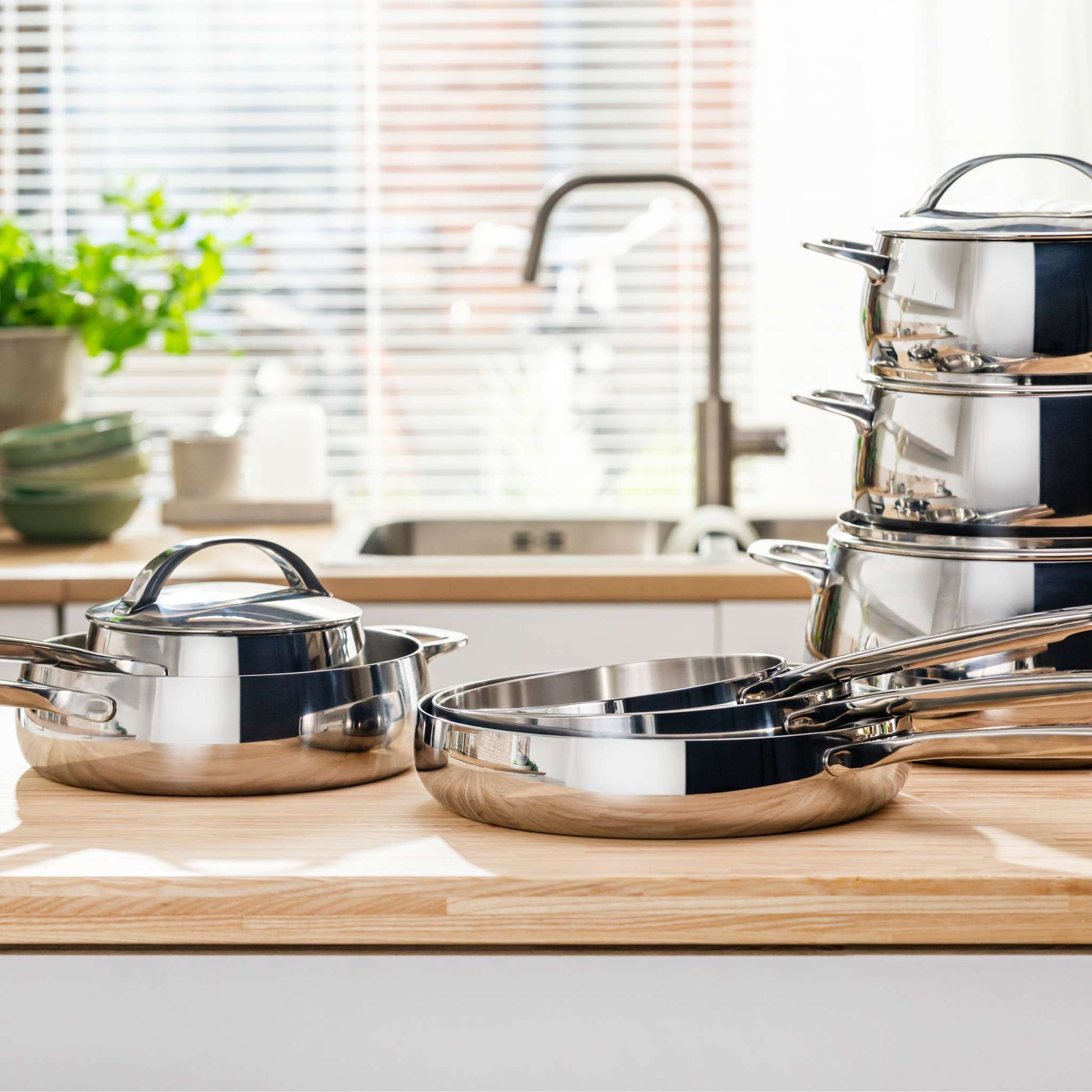 Belly-full-house-13-piece-cookware-set-stainless-steel-lifestyle