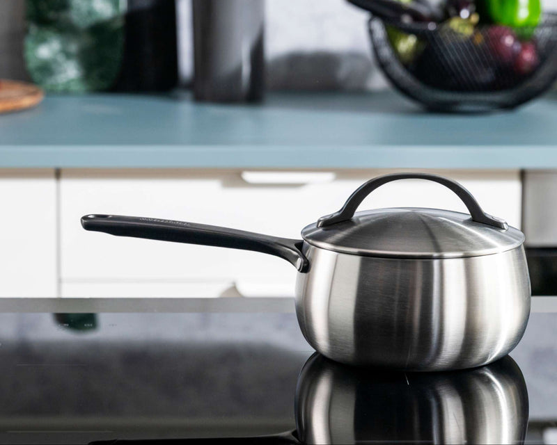 Belly-sauce-pan-smokey-black-16CM