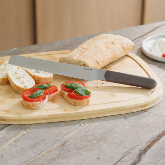 Elements-bread-knife-aubergine