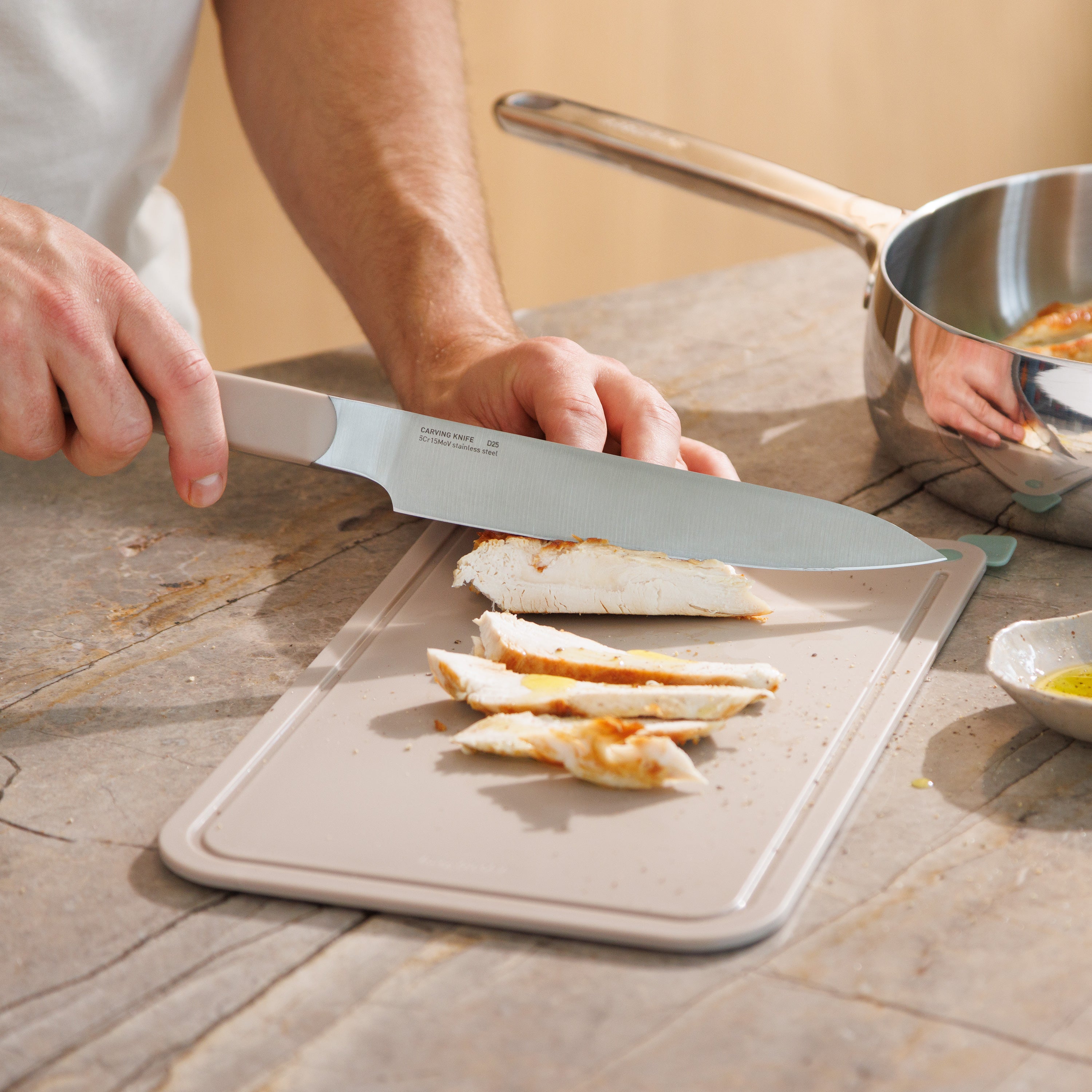 Elements-carving-knife-sand