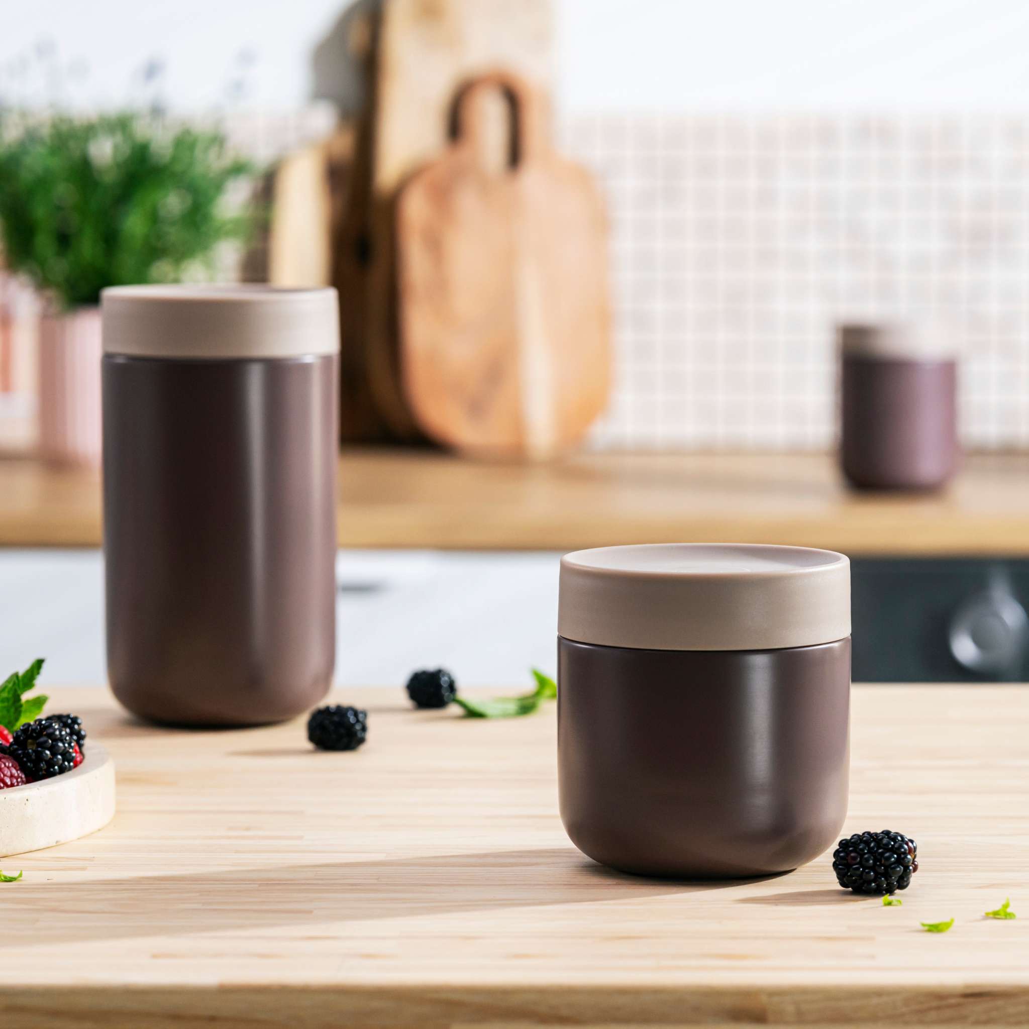 Nommie-snackable-foodjar-rose-35CL-1