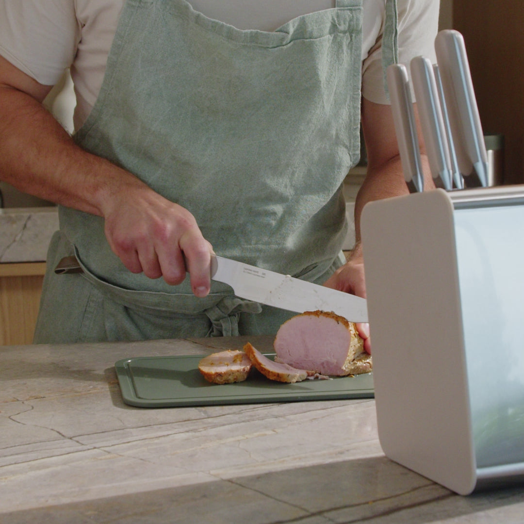 Load video: Elements-carving-knife-20-cm-sand-video