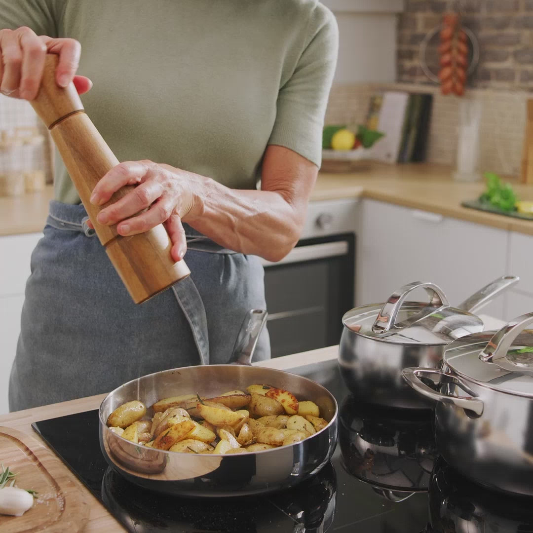 Load video: Belly - Full House Non-Stick (13 piece)