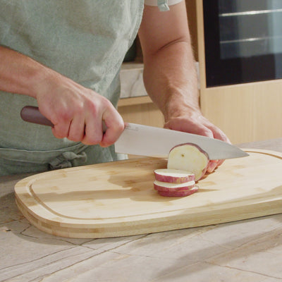 Elements-chefs-knife-19,6-cm-aubergine-video