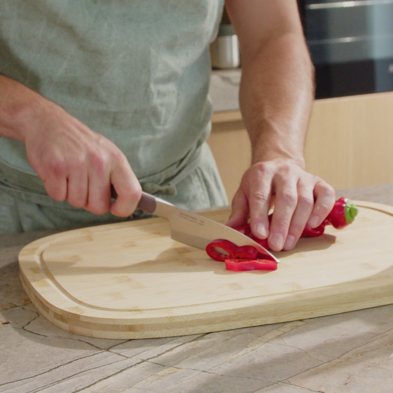 Elements-santoku-knife-11,5-cm-aubergine-video