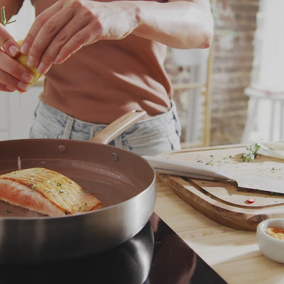 Belly-frying-pan-non-stick-warm-blush-video