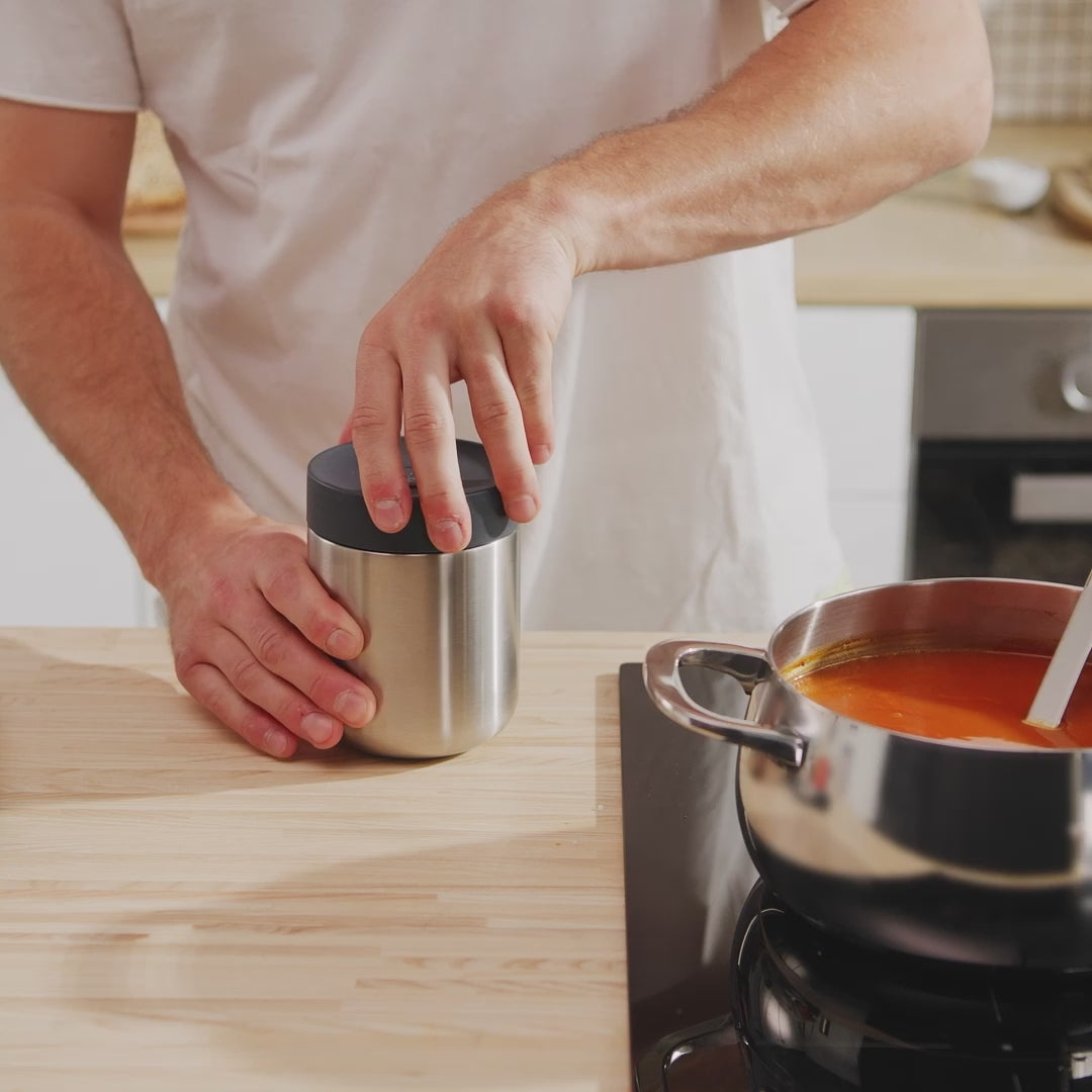 Video laden: Nommie - Food Jar (0,50 L)