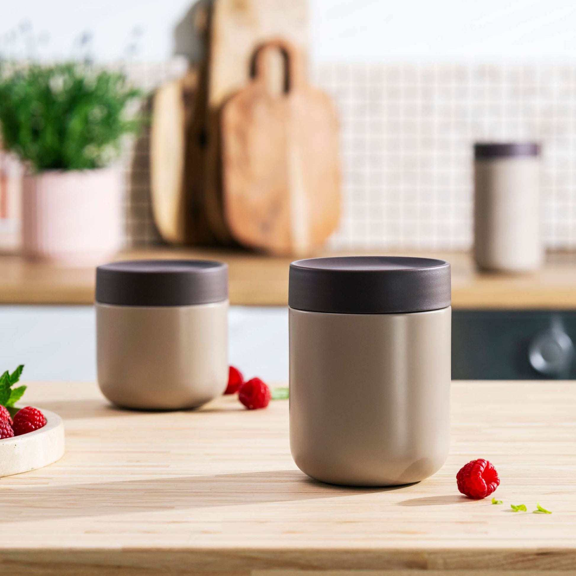 Nommie-Snackable-food-jar-sand-50CL-1